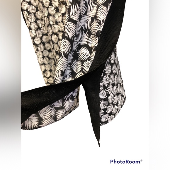 Michael Kors Blouse Top Size 2X - Picture 3 of 6